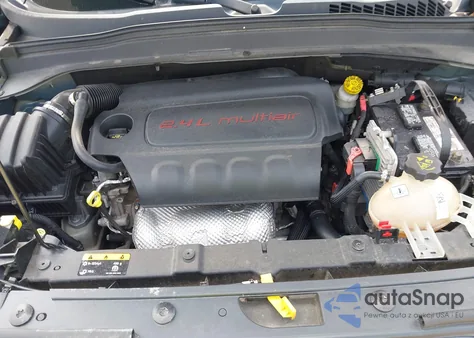 2015 Jeep Renegade Trailhawk из США, поврежденный, VIN ZACCJBCT0FPC01671